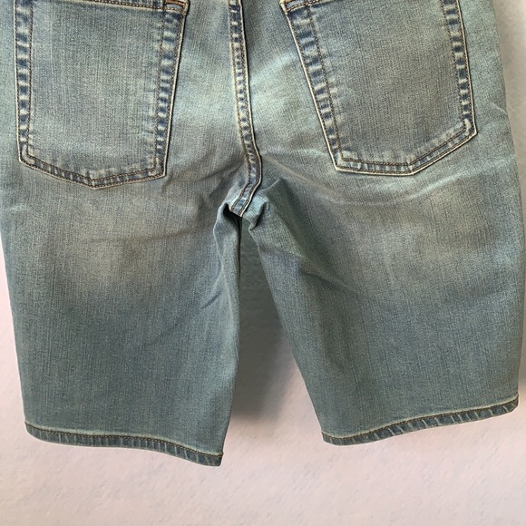 Goodfellow & Co Medium Wash Slim Jean Shorts - Picture 8 of 12